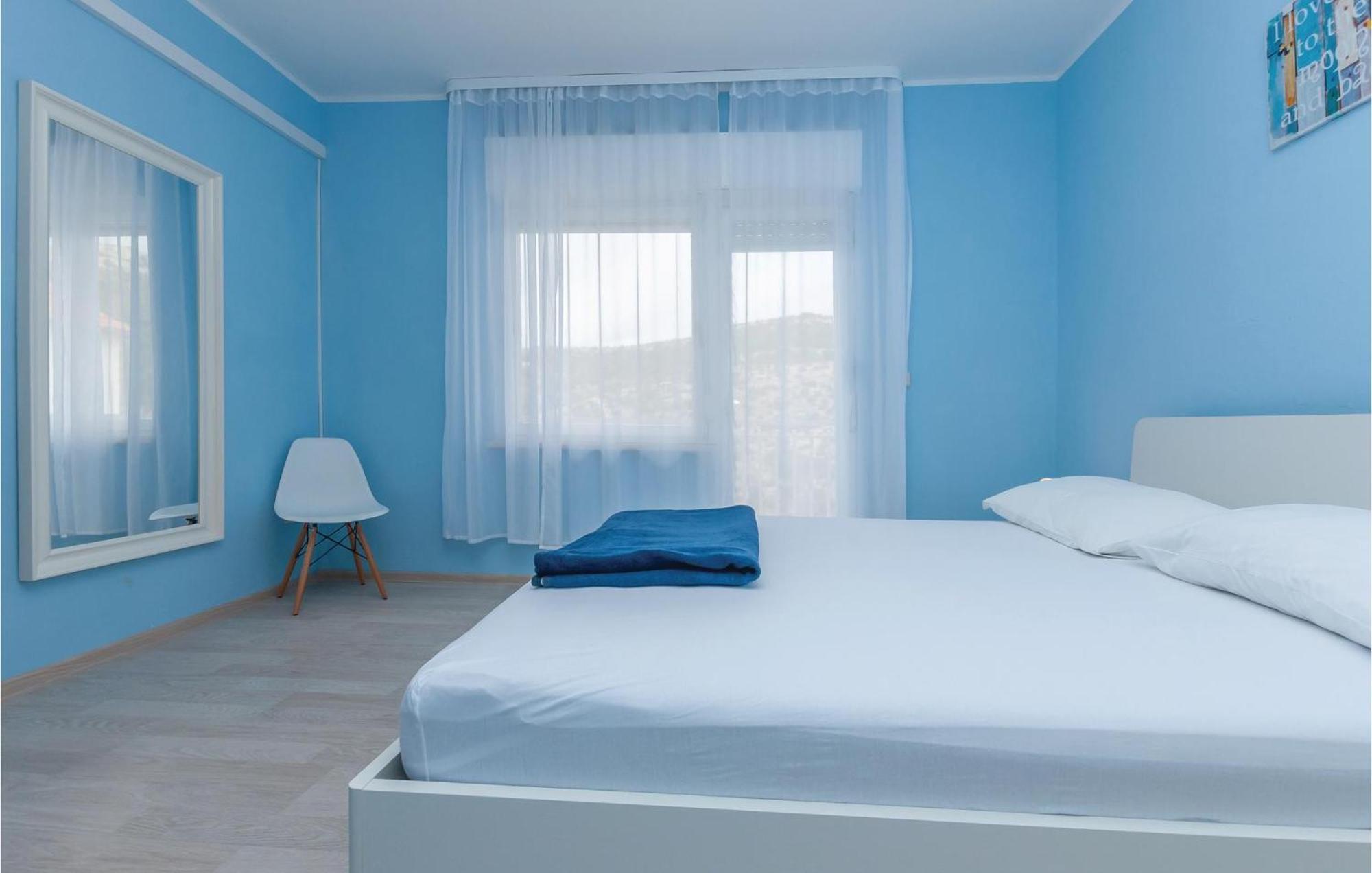 Cozy Home In Dolac With Kitchen Primošten Kültér fotó